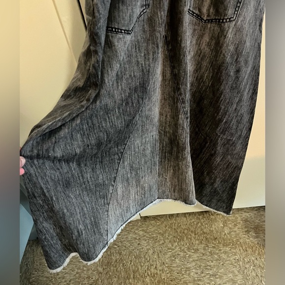 EASEL DENIM DRESS - Picture 6 of 10